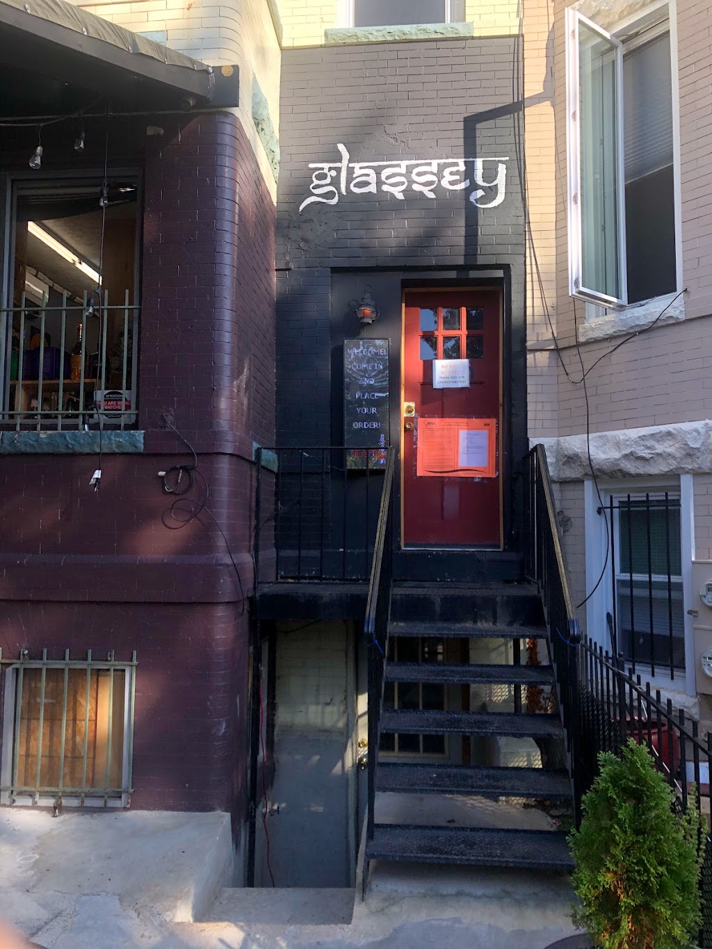 Glassey | 1625 1st St NW, Washington, DC 20001, USA | Phone: (202) 483-8286