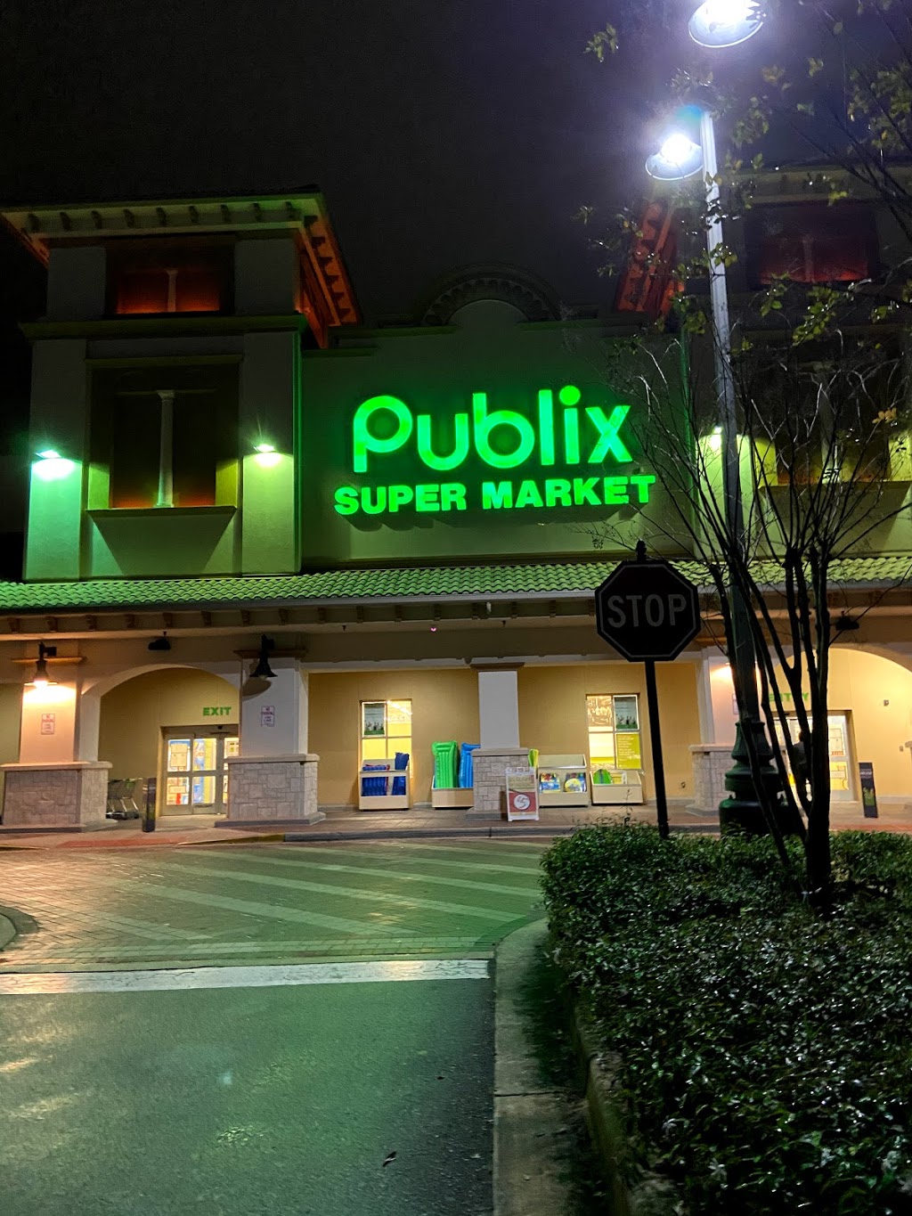 Publix Super Market at Lake Cay Commons | 9930 Universal Blvd, Orlando, FL 32819, USA | Phone: (407) 996-8400