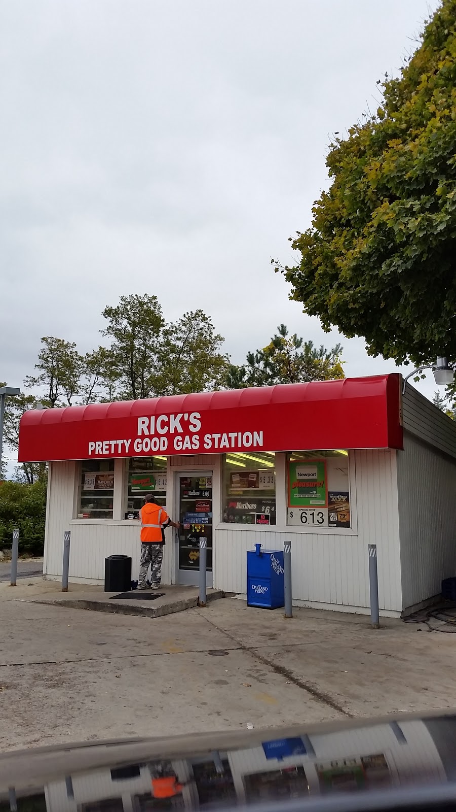 Ricks Pretty Good Gas | 1340 Perry St, Pontiac, MI 48340, USA | Phone: (248) 373-3077