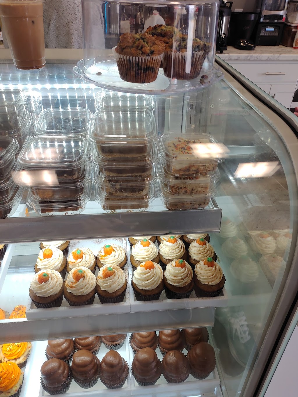 Bespoke Bakery and Cafe | Mall, 830 Eastern Bypass, Richmond, KY 40475, USA | Phone: (859) 575-1399