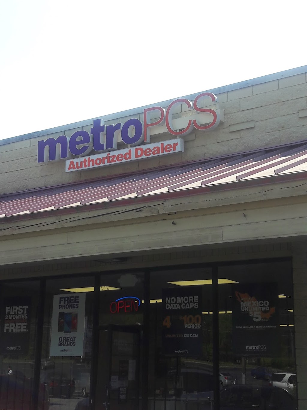 Metro by T-Mobile | 6451 Tara Blvd, Jonesboro, GA 30236, USA | Phone: (678) 272-3110