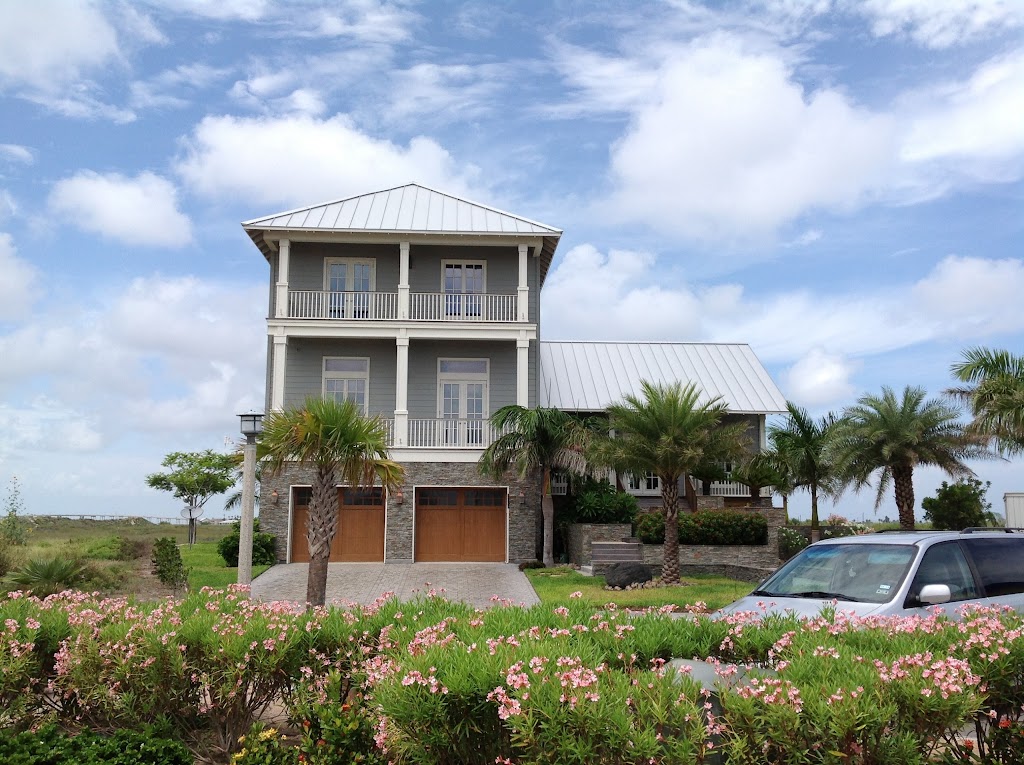 AlCo Aluminum Metal Roofing in 6730 Leopard St, Corpus Christi, TX