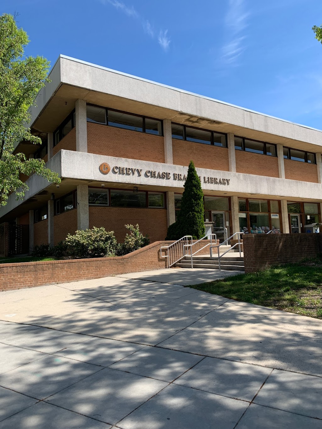 Chevy Chase Library | 8005 Connecticut Ave, Chevy Chase, MD 20815, USA | Phone: (240) 773-9590