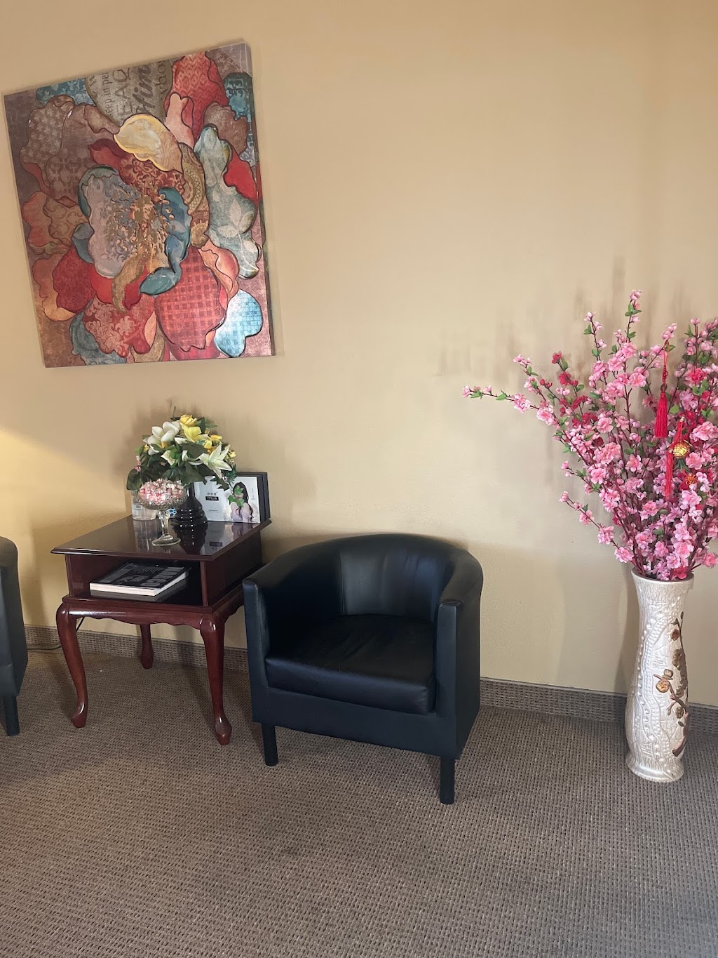 Eastern Massage & Spa | 2216 El Camino Real Suite #201, Oceanside, CA 92054, USA | Phone: (760) 722-2668