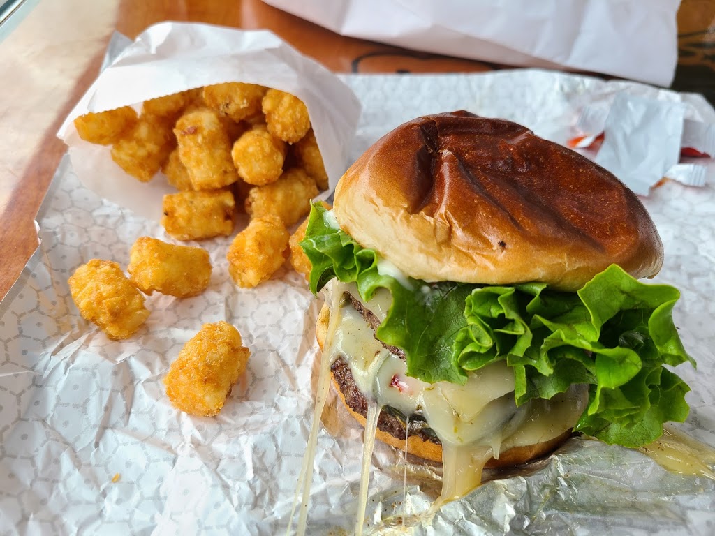 Sharks Burger | 12681 Hero Way W, Leander, TX 78641, USA | Phone: (512) 259-5200