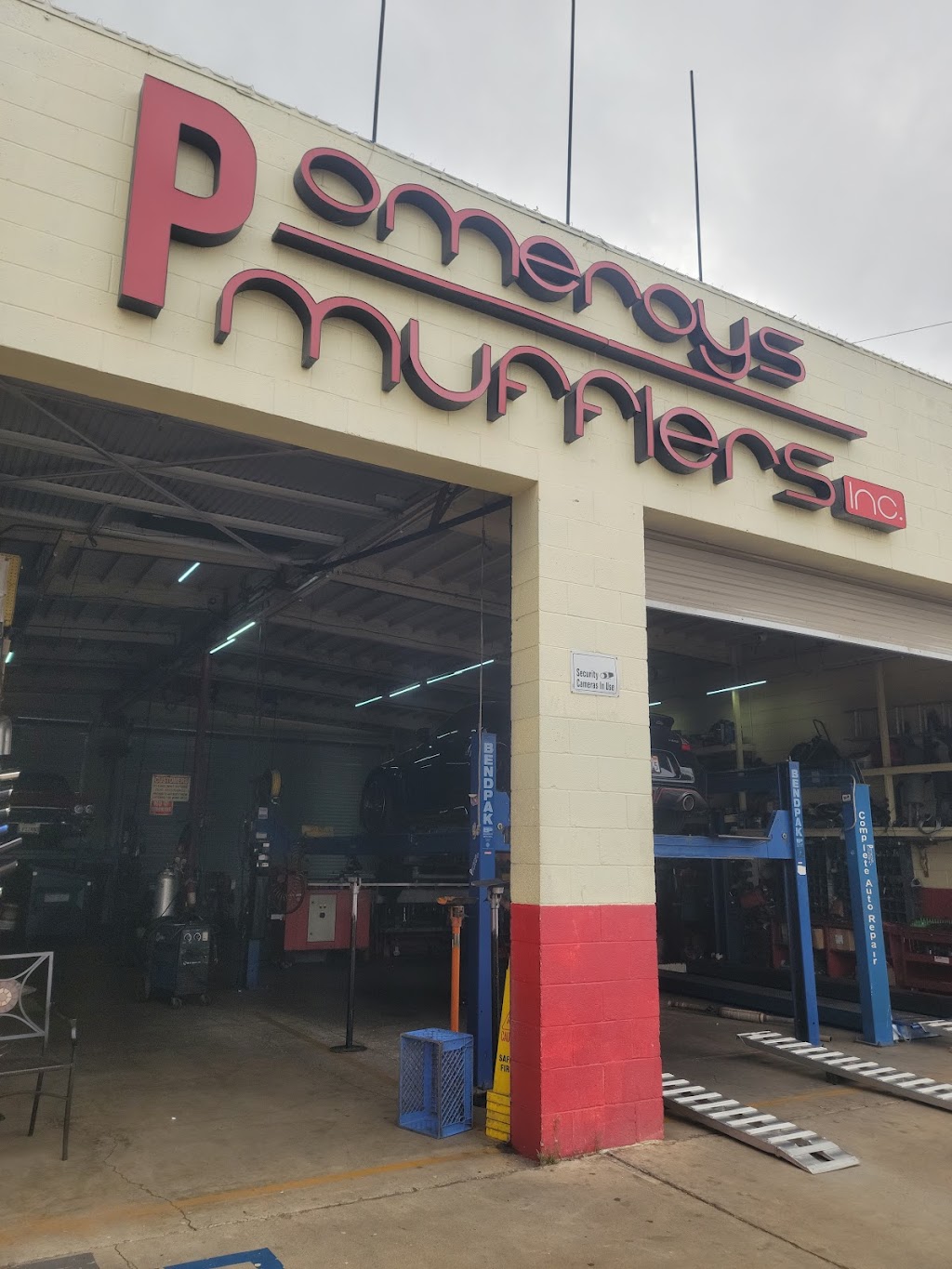 Pomeroys Muffler Shop | 315 S Main St, Santa Ana, CA 92701, USA | Phone: (714) 558-9999