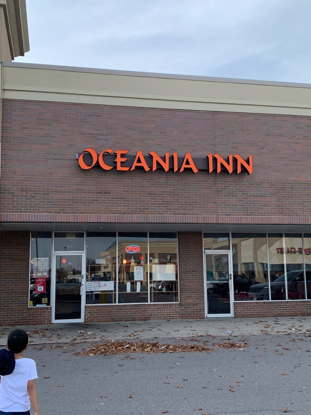 Oceania Inn | 3176 Walton Blvd, Rochester, MI 48309, USA | Phone: (248) 375-9200