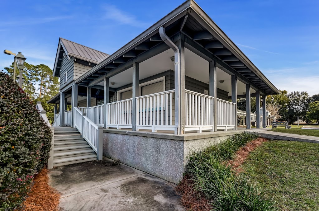 Crest Realty | 2512 Osborne Rd, St Marys, GA 31558, USA | Phone: (912) 882-7378