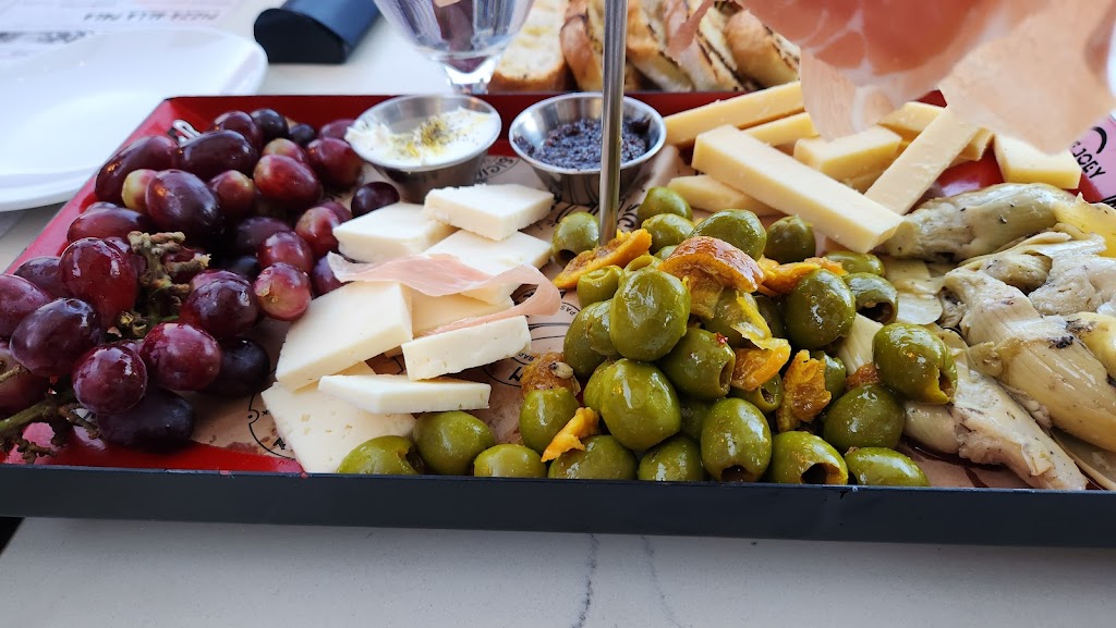 The Sicilian Butcher | 15530 N Tatum Blvd #160, Phoenix, AZ 85032, USA | Phone: (602) 775-5140