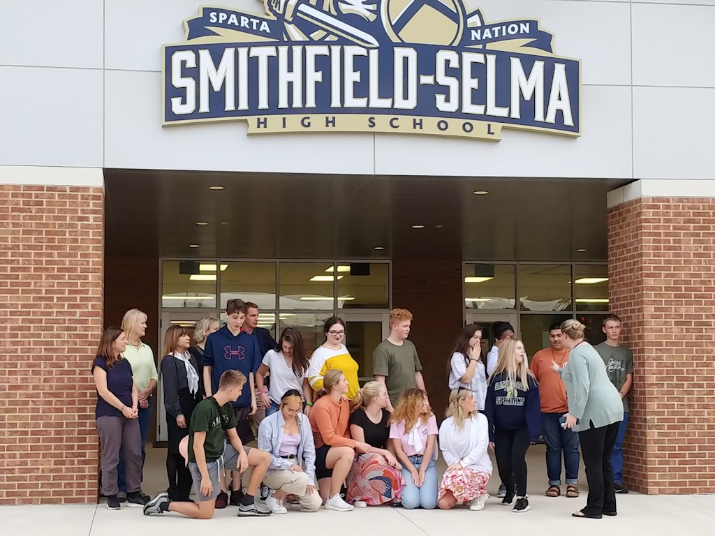 Smithfield-Selma High School | 700 M Durwood Stephenson Pkwy, Smithfield, NC 27577, USA | Phone: (919) 934-5191