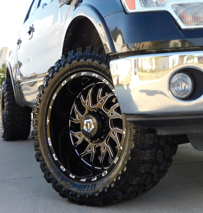 Treads Tire and Wheel | I-20, Hudson Oaks, TX 76087, USA | Phone: (682) 683-2500