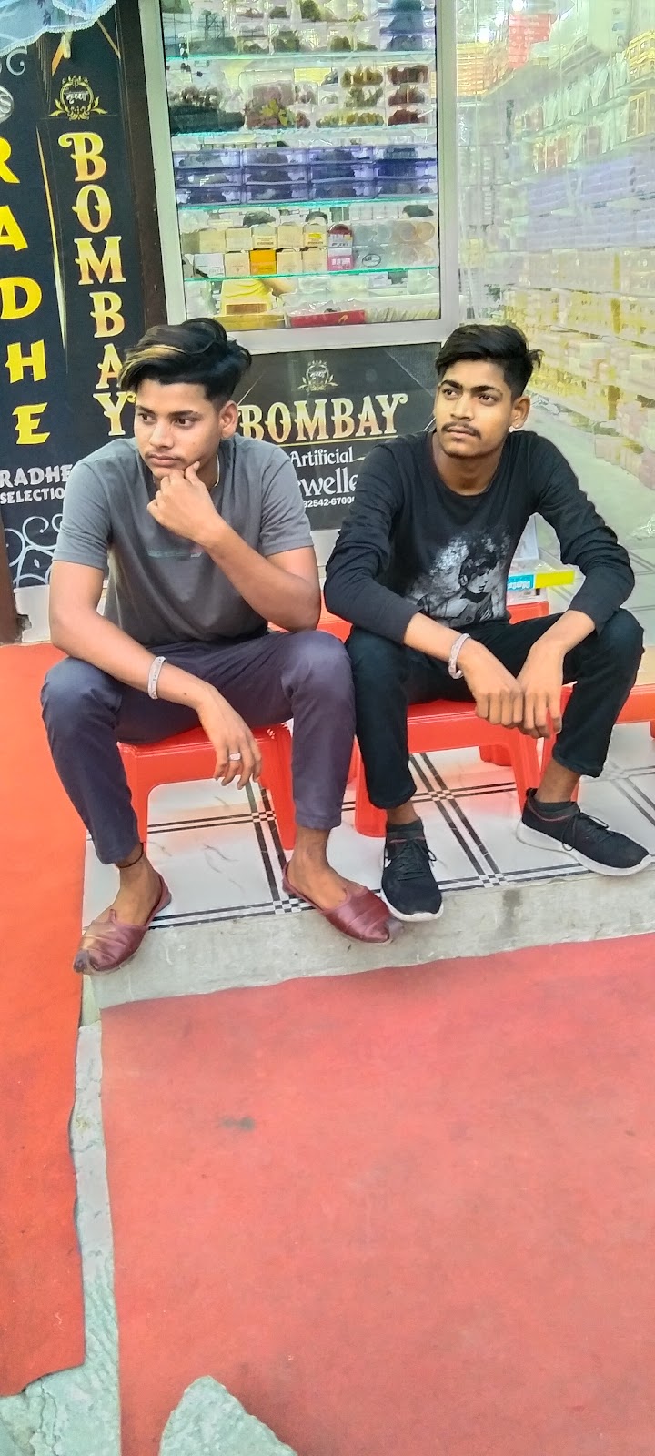Shagun Mehndi Artist Lucknow | RW72+6M3, Kanpur - Lucknow Rd, Chander Nagar Market, Chander Nagar, Alambagh, Lucknow, Uttar Pradesh 226005, India | Phone: 088969 69974