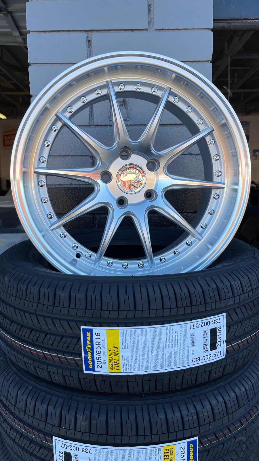 Antioch Tire and Wheel | 63 E 18th St, Antioch, CA 94509, USA | Phone: (925) 757-8442