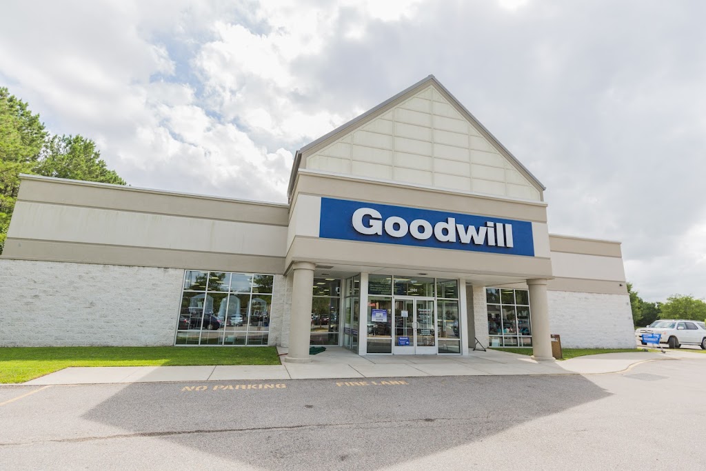 Goodwill of Central and Coastal Virginia | 1101 Cedar Rd, Chesapeake, VA 23322, USA | Phone: (757) 819-1320