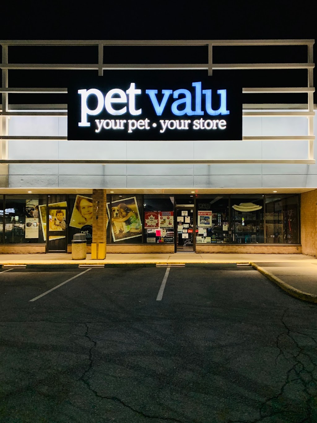 Pet Valu | 286 Bunting Rd, St. Catharines, ON L2M 7T9, Canada | Phone: (905) 988-9657