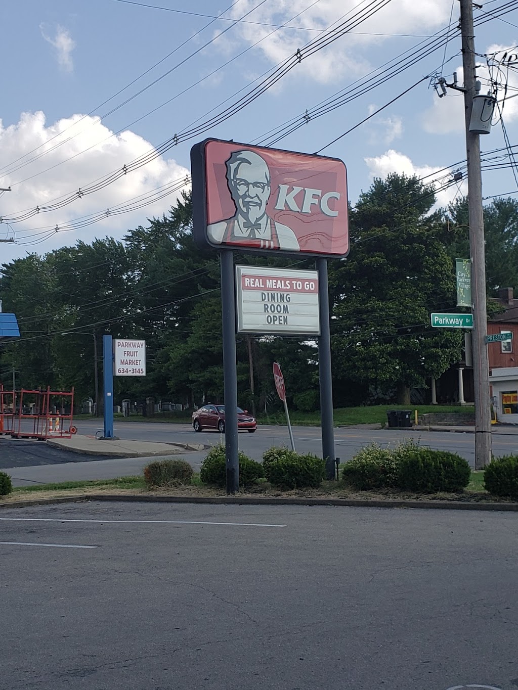 KFC | 2513 Preston Hwy, Louisville, KY 40217, USA | Phone: (502) 636-2828