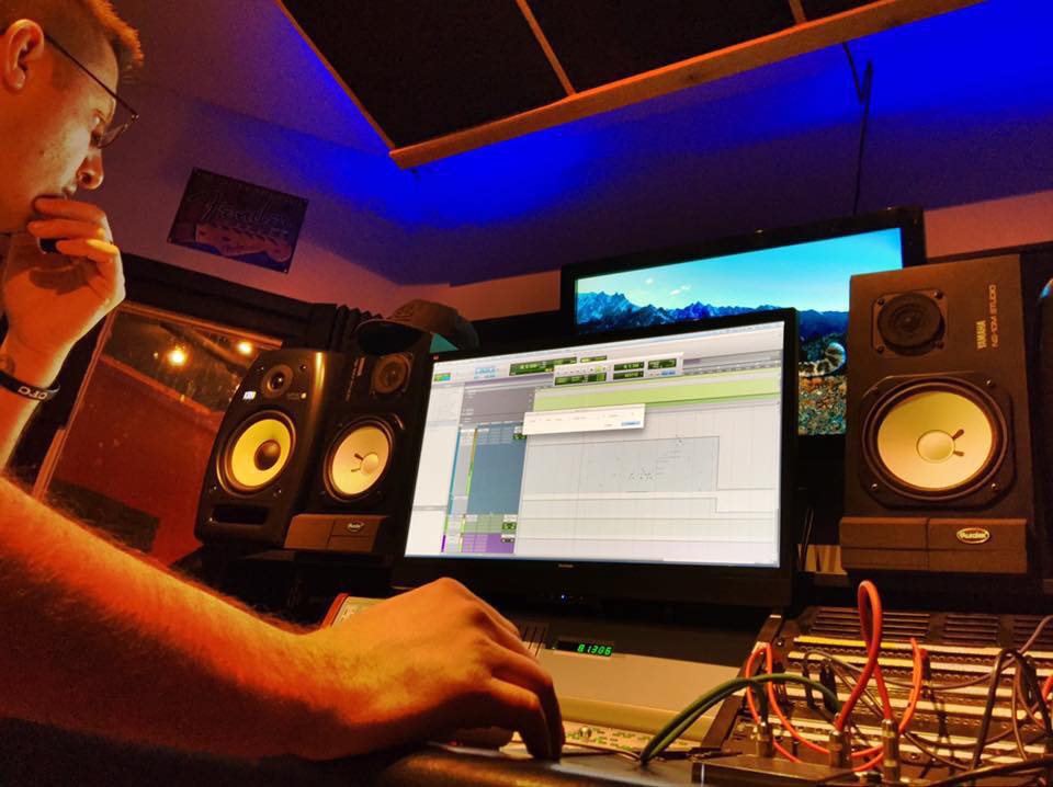 Revolution Sound Design Studios | 13233 Amiot Dr, St. Louis, MO 63146, USA | Phone: (314) 922-3164