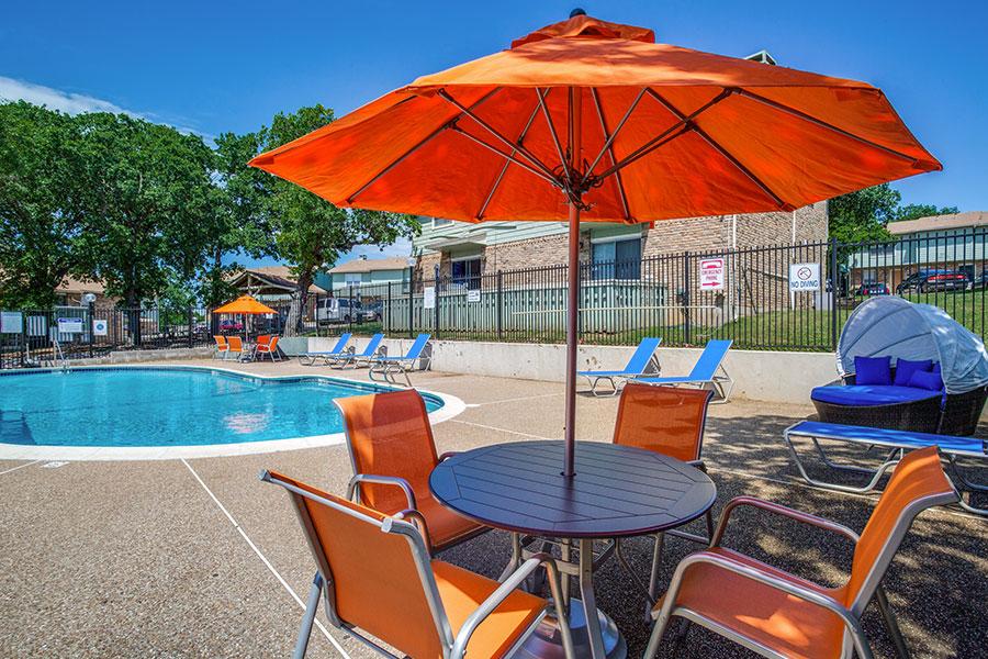 Bedford Hills Apartments | 964 Simpson Terrace, Bedford, TX 76021, USA | Phone: (817) 485-3133