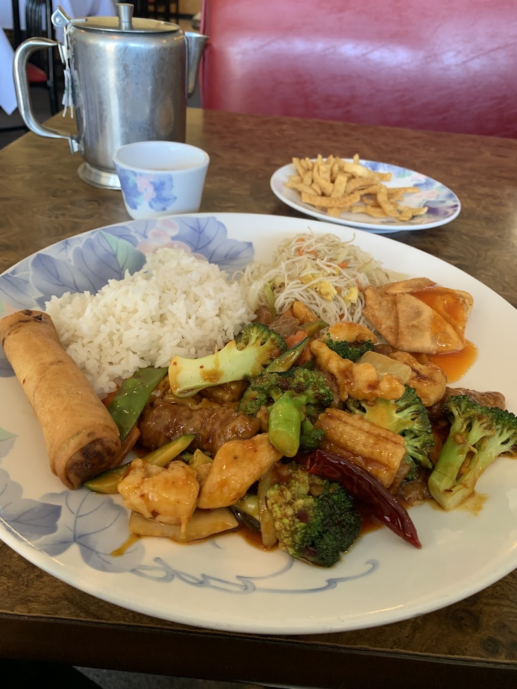 Ying Cafe | 6651 Hightower Dr #300, Watauga, TX 76148, USA | Phone: (817) 427-8606