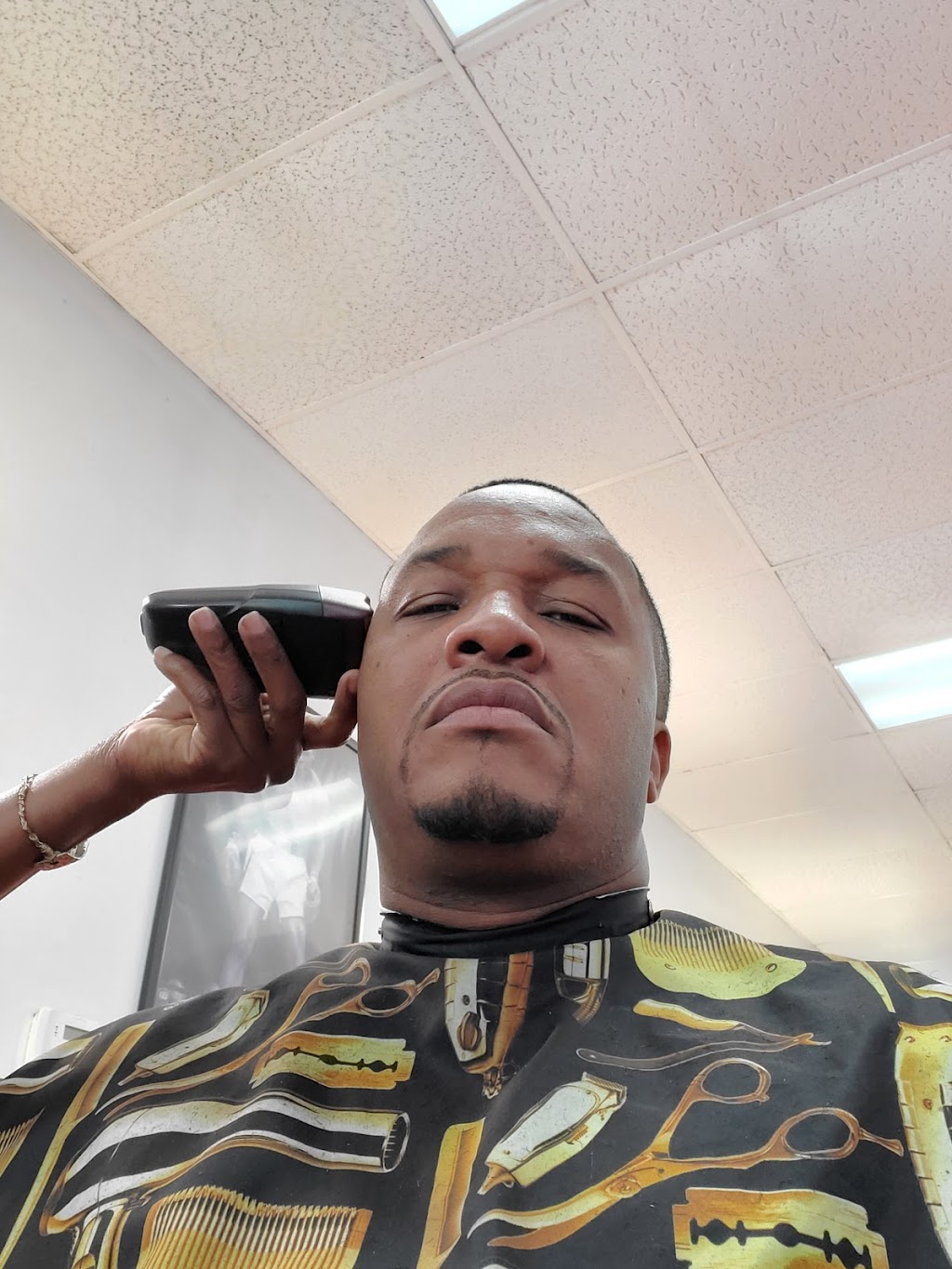 New Look Cutz Barber Shop | 4959 Memorial Dr A-2, Stone Mountain, GA 30083, USA | Phone: (678) 744-5665