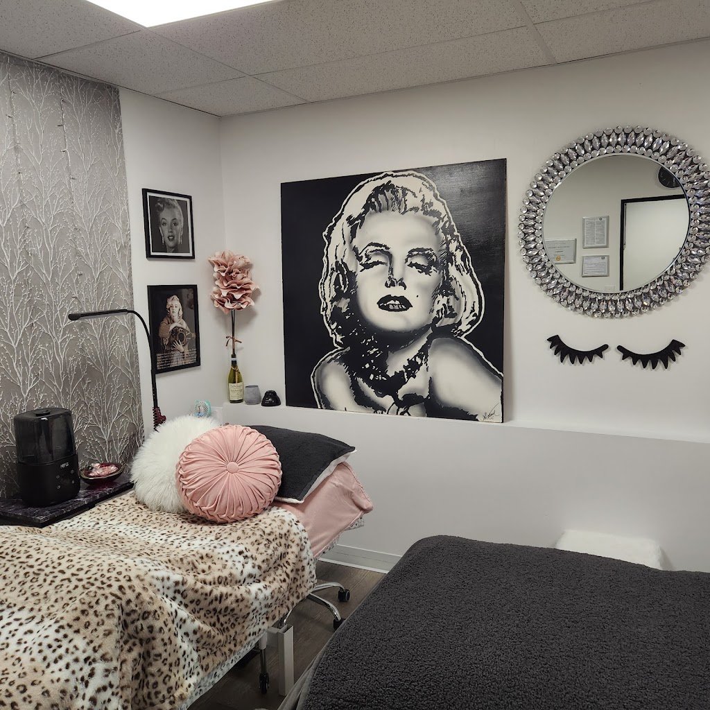 AmyK Aesthetics | 358C Lincoln Ave Ste 9, Lancaster, OH 43130 | Phone: (614) 579-2761