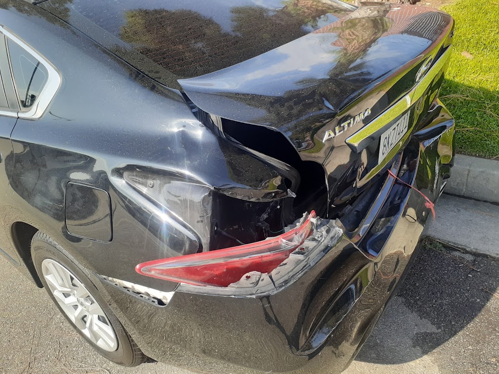 Ferchos auto body repair | 228 sur, S Motor Ave, Azusa, CA 91702, USA | Phone: (626) 324-1685
