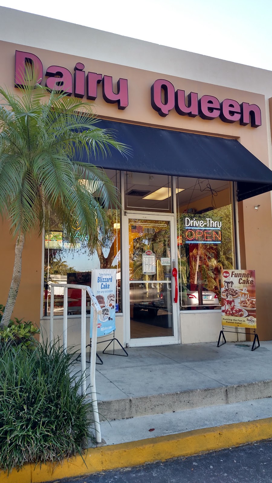 Dairy Queen | 4040 SW 67th Ave, Miami, FL 33155, USA | Phone: (305) 665-1387