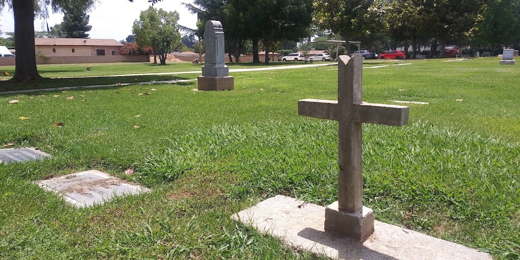 Mountain View Cemetery | 1315 Edgar Ave, Beaumont, CA 92223, USA | Phone: (951) 845-3303