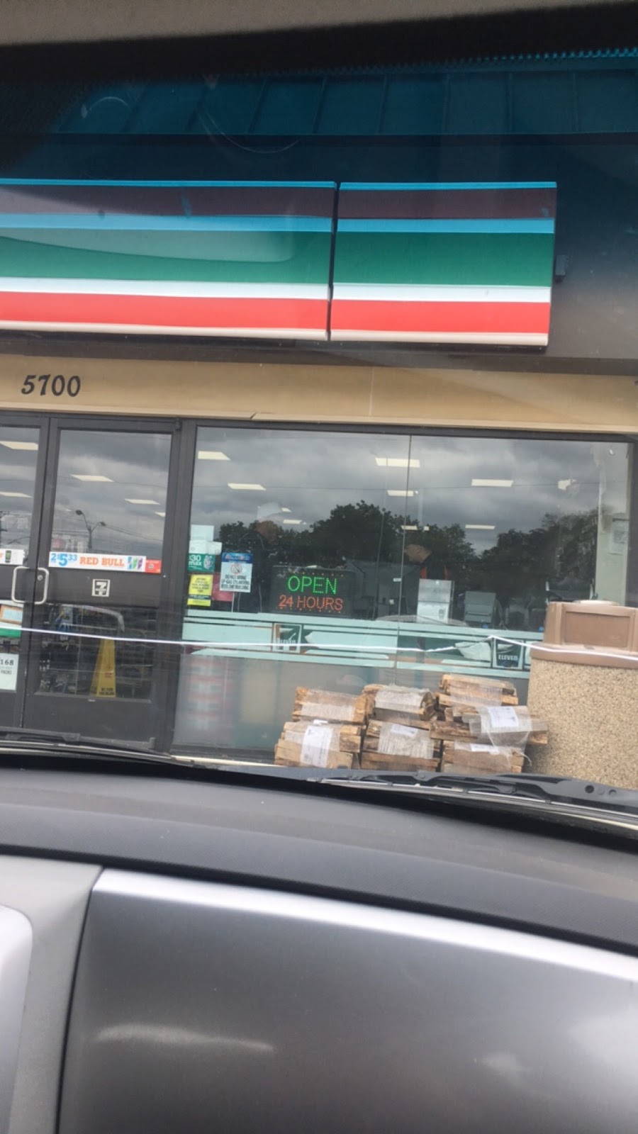 7-Eleven | 5970 River Oaks Blvd, Fort Worth, TX 76114, USA | Phone: (817) 732-8391