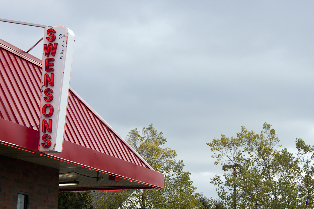 Swensons Drive-In | 7635 Broadview Rd, Seven Hills, OH 44131 | Phone: (216) 986-1934