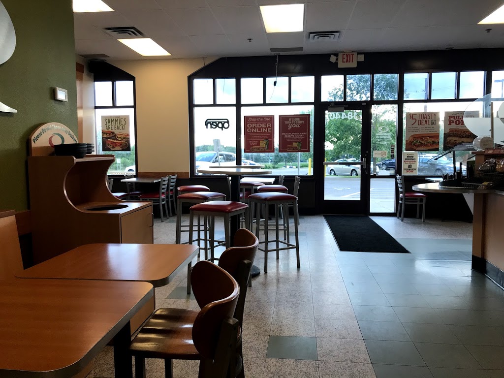 Quiznos | 18440 Kenrick Ave, Lakeville, MN 55044, USA | Phone: (952) 435-5900