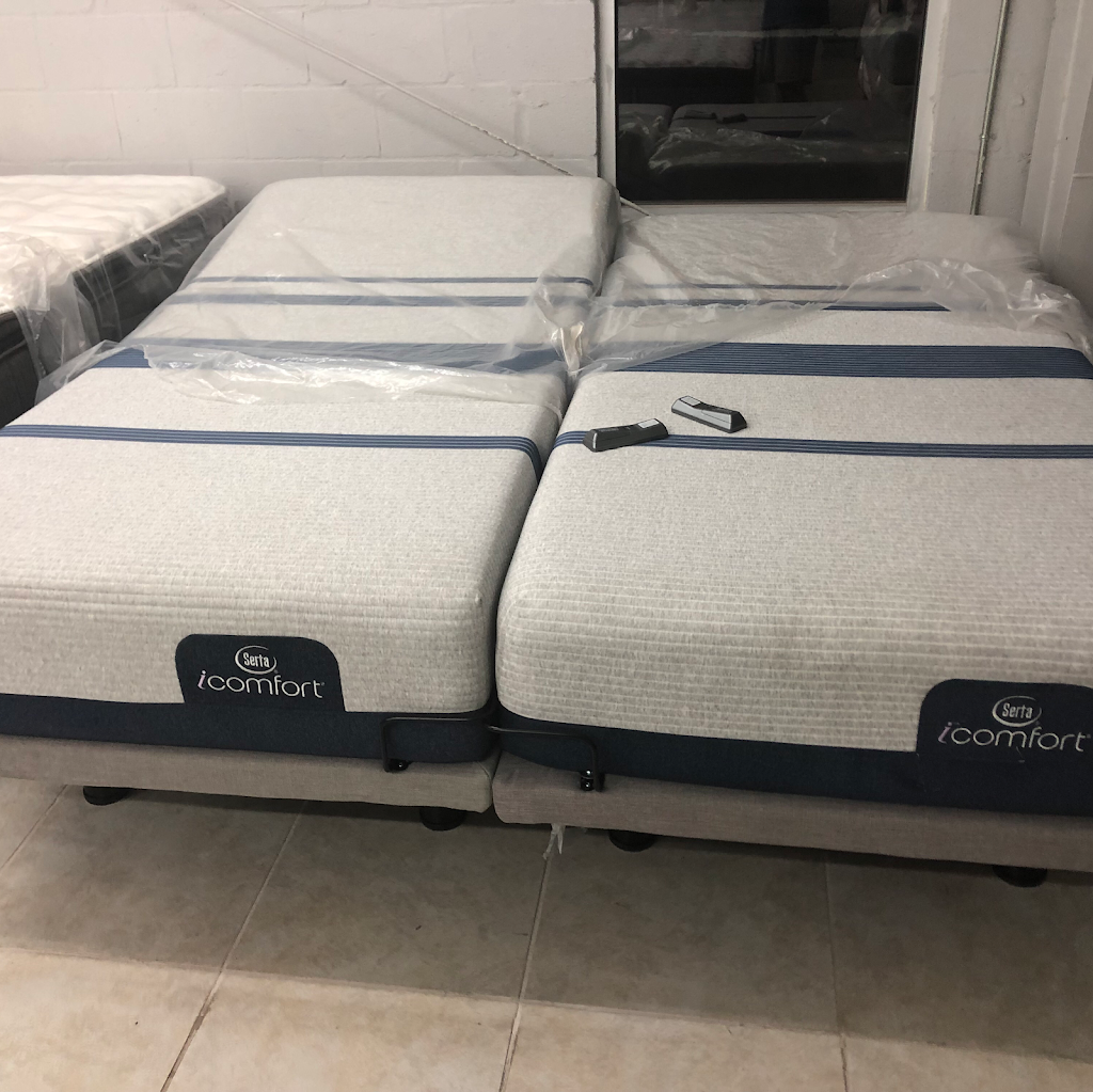 Florida Mattress And Furniture | 711 US-92, Seffner, FL 33584, USA | Phone: (813) 477-9016