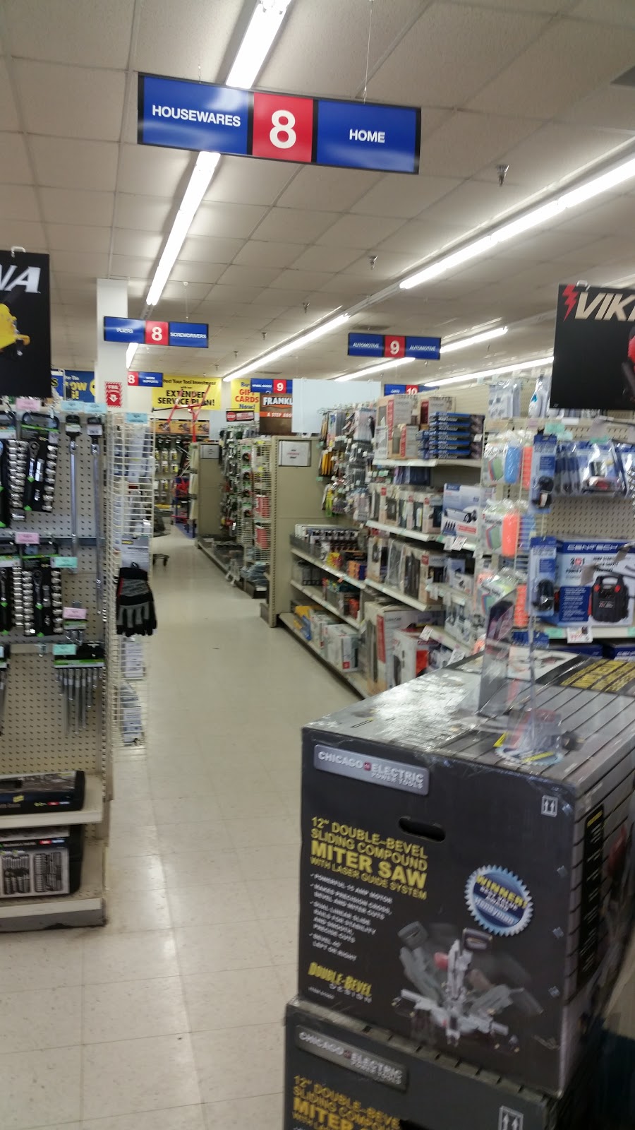 Harbor Freight Tools | 10815 W Florissant Ave, St. Louis, MO 63136, USA | Phone: (314) 524-6536