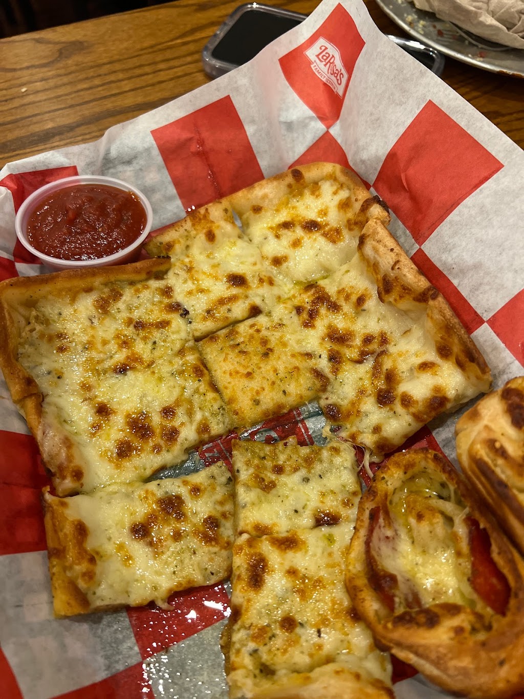 LaRosas Pizza Richmond, KY - Lantern Ridge Dr. | 2216 Lantern Ridge Dr, Richmond, KY 40475, USA | Phone: (888) 527-6727