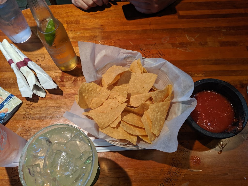 Los Tres Magueyes | 411 S Main St J, Rolesville, NC 27571, USA | Phone: (919) 562-1669