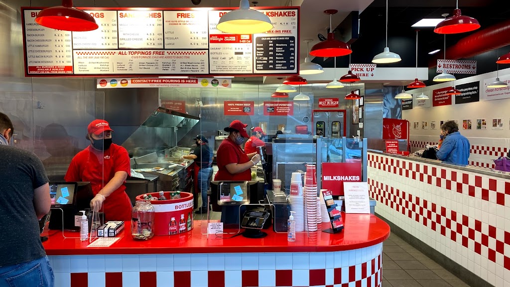 Five Guys | 1021 Red Fox Rd, Shoreview, MN 55126, USA | Phone: (651) 788-9908