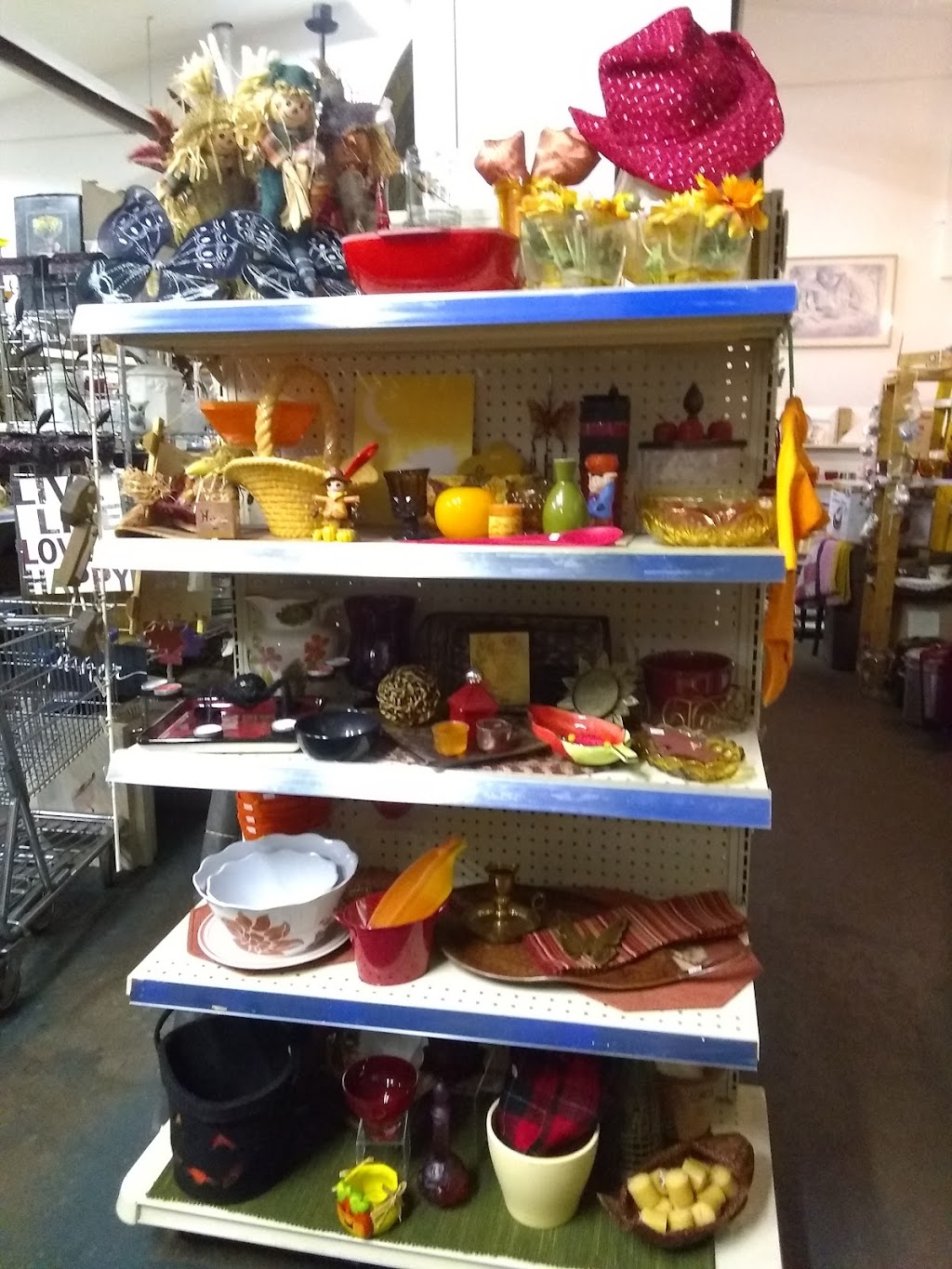 Country Charm Mercantile | 43873 Forest Blvd, Harris, MN 55032, USA | Phone: (651) 674-0272