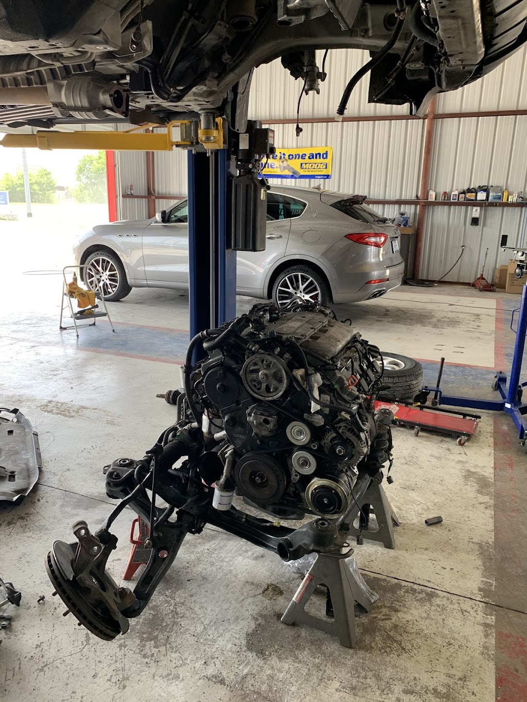 Odanis Auto Tech LLC | 7190 E FM 1518 N Bld, 3, Schertz, TX 78154 | Phone: (210) 296-3632