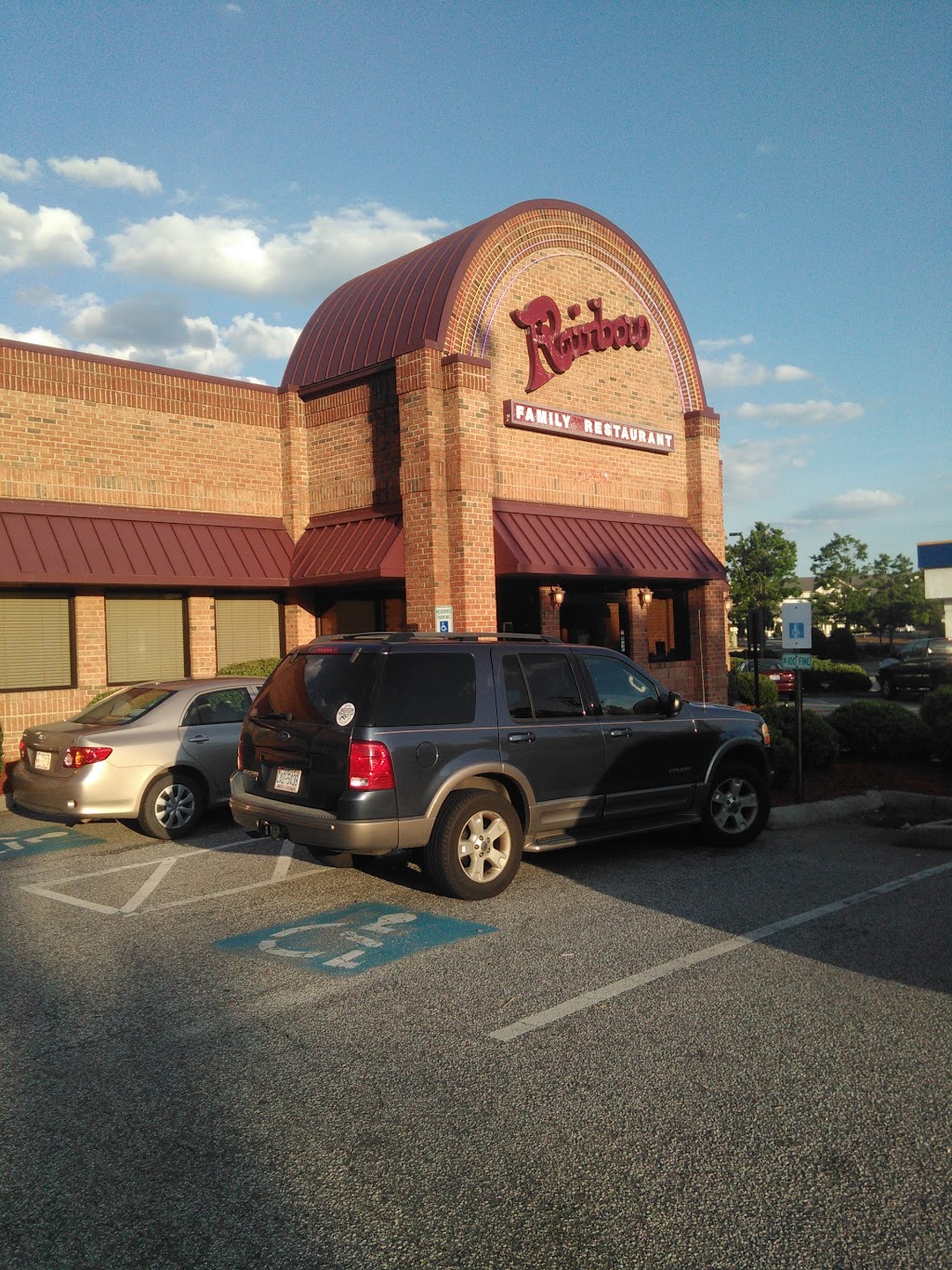 Rainbow Family Restaurant | 1715 Westchester Dr, High Point, NC 27262, USA | Phone: (336) 889-3133