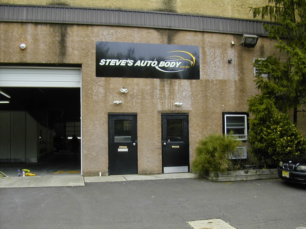 Steves Auto Body Inc | 212 Lincoln Hwy, Fairless Hills, PA 19030, USA | Phone: (215) 946-6555