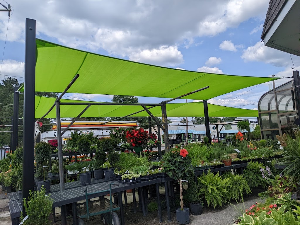 Roberts Awnings | 1791 Midway Ave, Petersburg, VA 23803, USA | Phone: (804) 733-6012