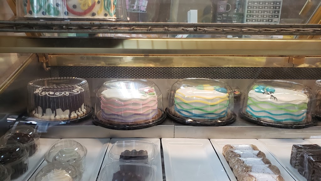 Le Cakery Bake Shop | 844 N Wayne Rd, Westland, MI 48185, USA | Phone: (734) 326-4151