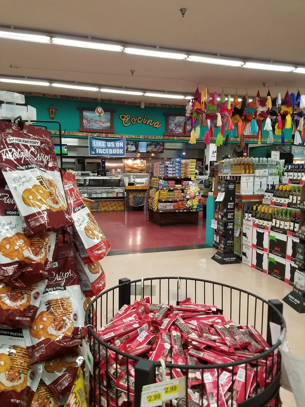 Foodland Supermarket | 920 Cardiff St, San Diego, CA 92114, USA | Phone: (619) 465-0211