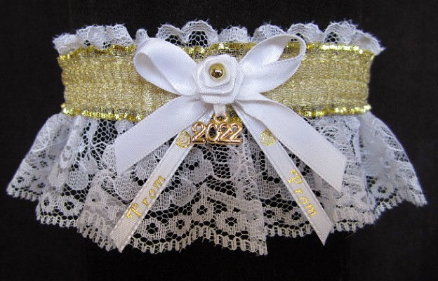 Custom Accessories Garters LLC | 218 Box, Theresa, WI 53091, USA | Phone: (920) 488-2082