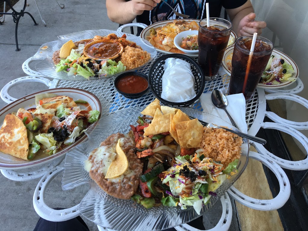 CABALLO BLANCO RESTAURANTE | 5604 Franklin Blvd, Sacramento, CA 95824, USA | Phone: (916) 428-6706