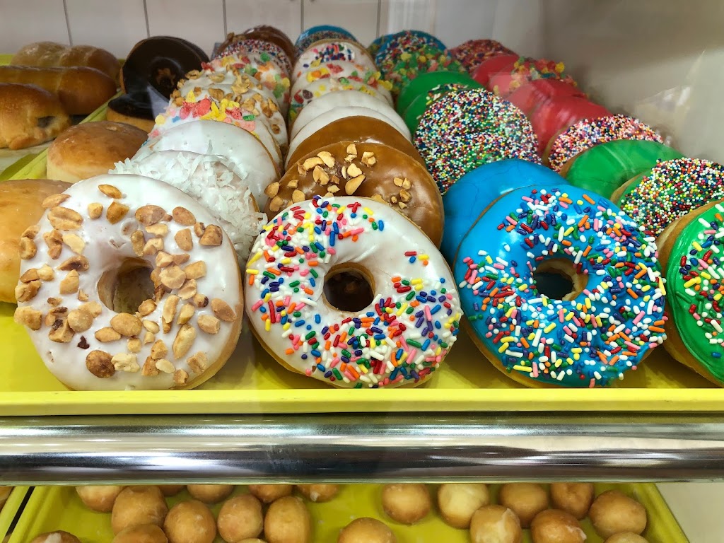 J&A Donuts | 1636 Minonite Rd suite 700, Rosenberg, TX 77469, USA | Phone: (281) 762-2893