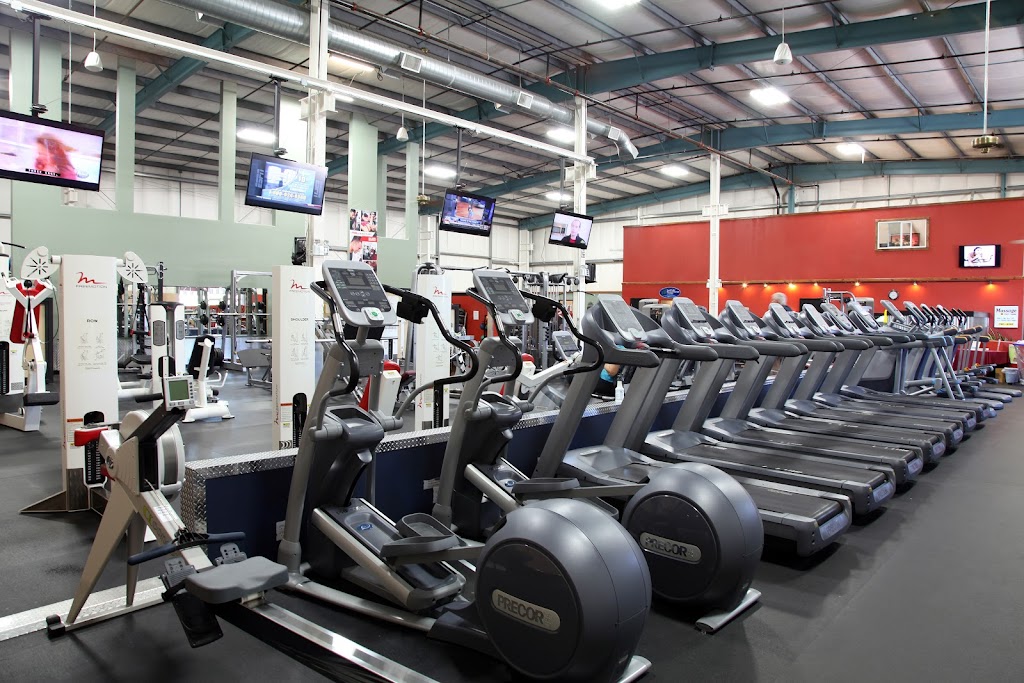 Club Fit | 365 S Redwood St, Canby, OR 97013, USA | Phone: (503) 266-6166