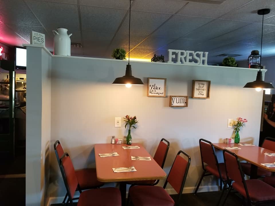 Sunset Inn Restaurant | 1060 National Rd SE, Hebron, OH 43025, USA | Phone: (740) 928-2001