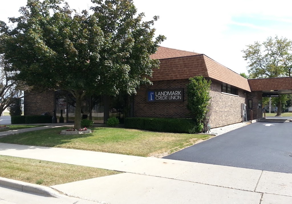 Landmark Credit Union | 1931 Grove Ave, Racine, WI 53405, USA | Phone: (262) 796-4500