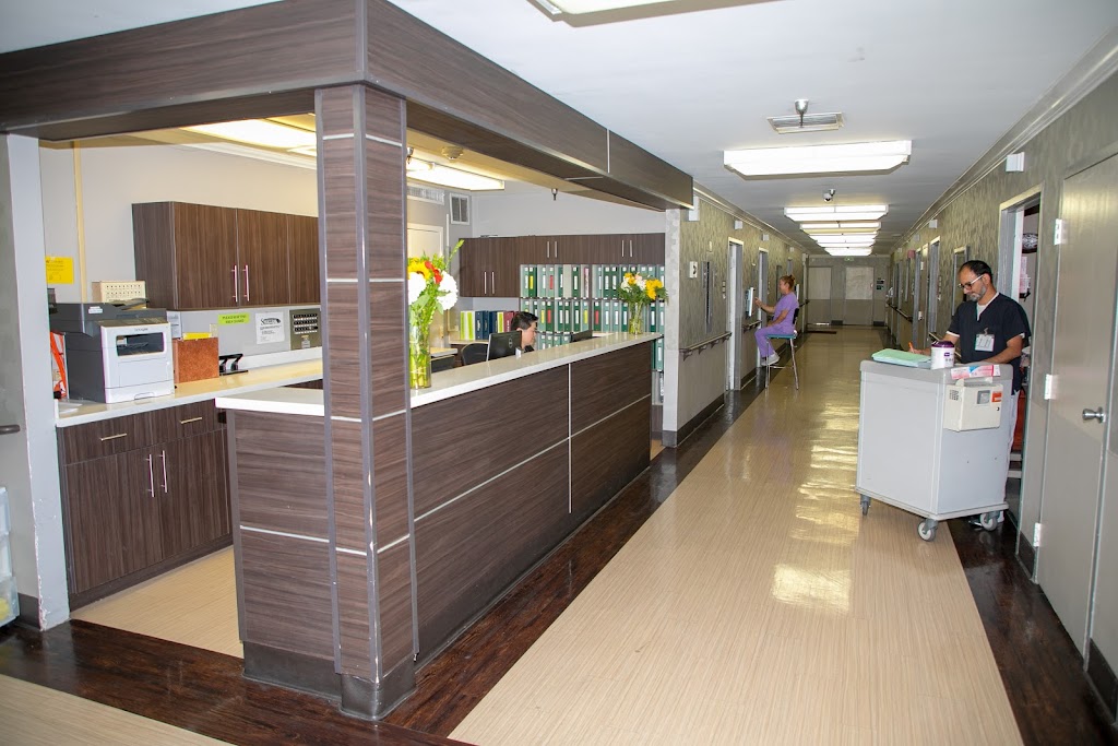 Country Villa Belmont Heights Healthcare Center | 1730 Grand Ave #2011, Long Beach, CA 90804, USA | Phone: (562) 597-8817